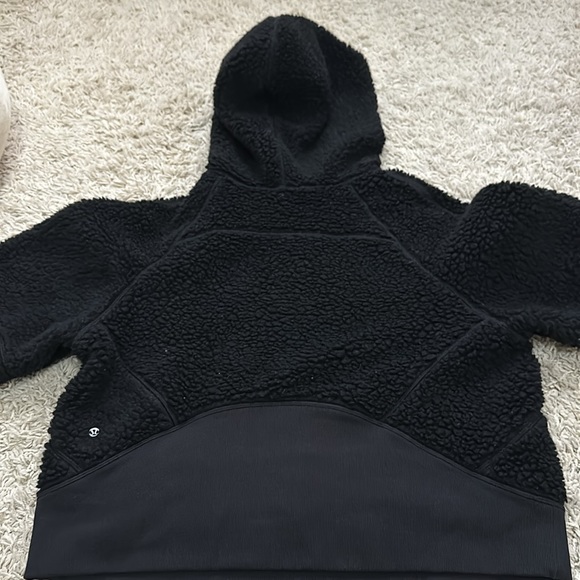 Lululemon Sherpa Scuba Hoodie - Picture 6 of 7